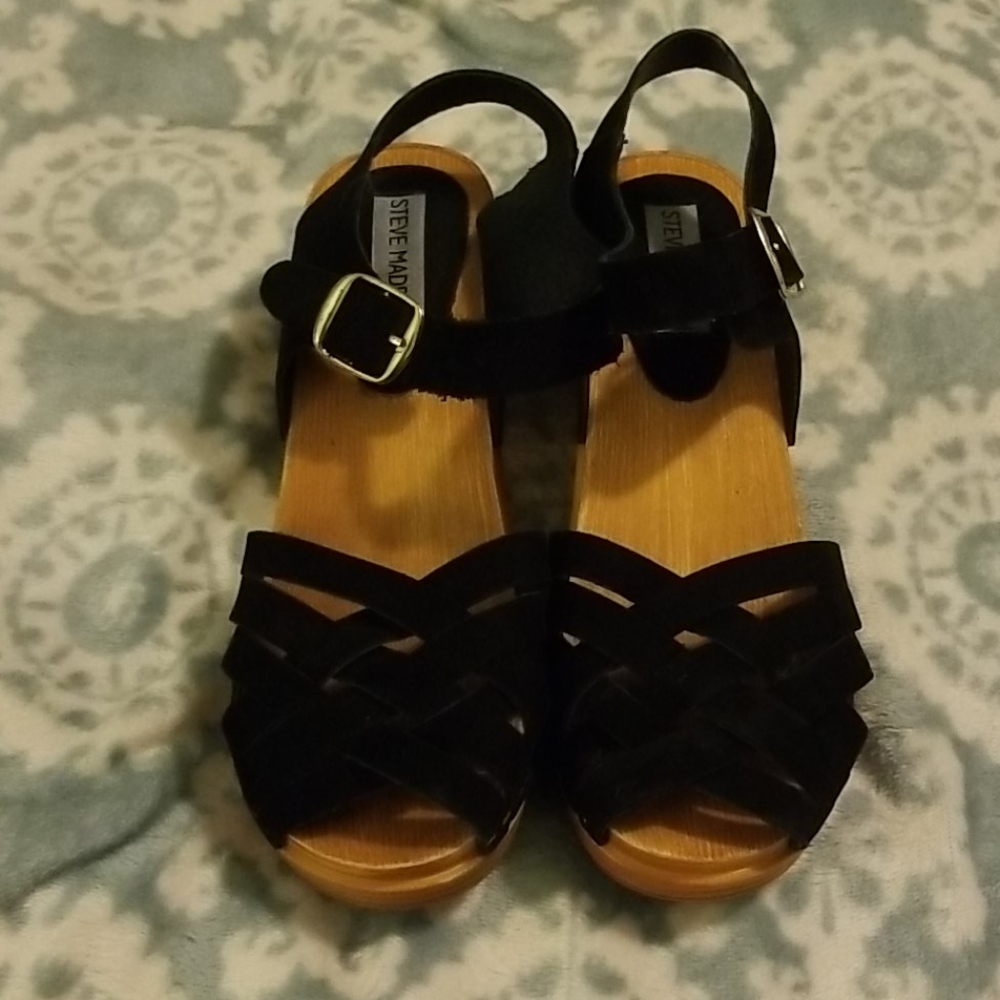 Black Leather Steve Madden Clogs